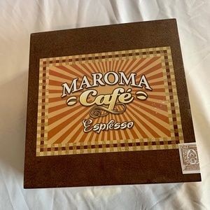 Wood cigar box Maroma‎